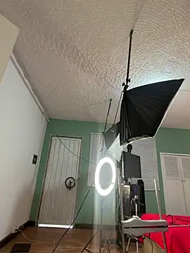 Snapshot of valerie_lya chatting on 20, 2, 2026 valerie lya online show from 20, 2, 2026