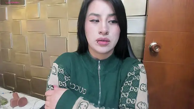 Snapshot of Nara_belen chatting on 11, 4, 2026 Nara belen online show from 11, 4, 2026