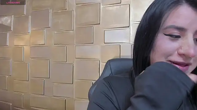 Snapshot of Nara_belen chatting on 16, 4, 2026 Nara belen online show from 16, 4, 2026