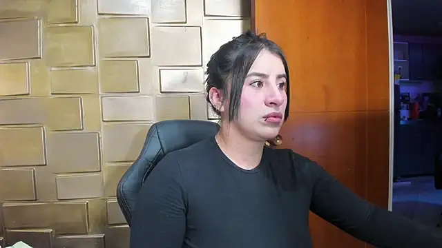 Snapshot of Nara_belen chatting on 14, 5, 2026 Nara belen online show from 14, 5, 2026