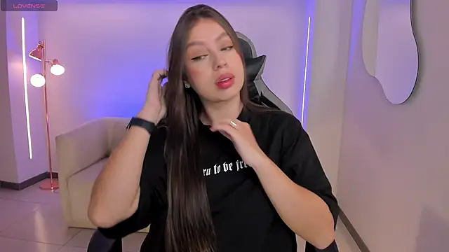 Snapshot of EllaClark chatting on 18, 9, 2025 EllaClark online show from 18, 9, 2025