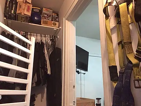 Jcharlesnew69xh online show from 15, 10, 2025