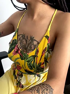 blackmodel online show from 2, 12, 2024