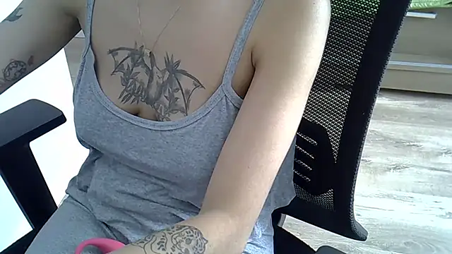 blackmodel online show from 18, 12, 2024