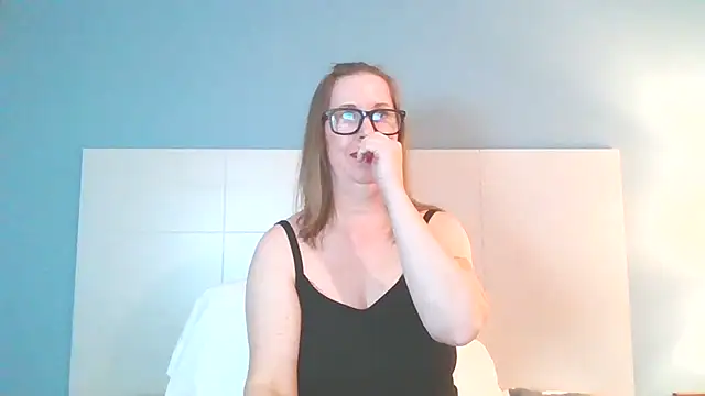 SweetandNaughty1 online show from 10, 1, 2025