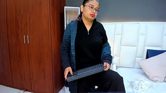 yeral2017 online show from 13, 10, 2025