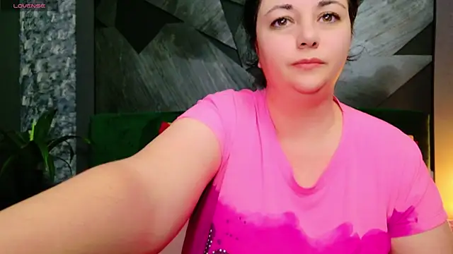 Snapshot of AleshaArabian chatting on 30, 12, 2024 AleshaArabian online show from 30, 12, 2024