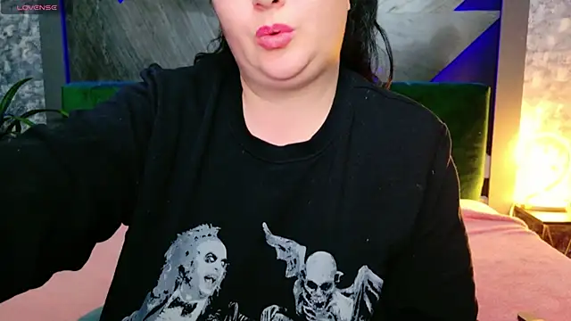 Snapshot of AleshaArabian chatting on 19, 1, 2025 AleshaArabian online show from 19, 1, 2025