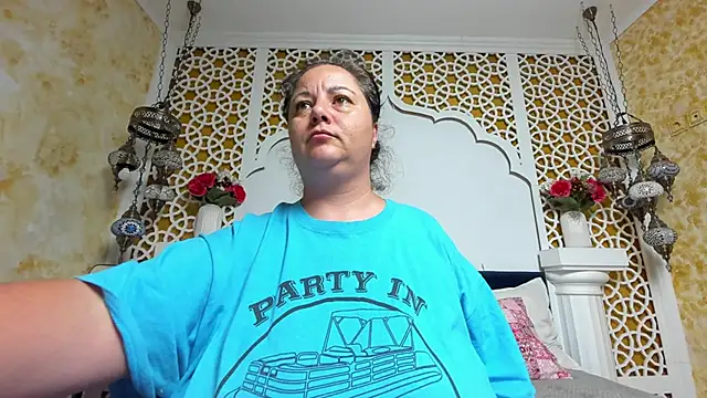 Snapshot of AleshaArabian chatting on 24, 9, 2025 AleshaArabian online show from 24, 9, 2025