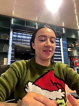 EmmyEvans1 online show from 15, 12, 2025