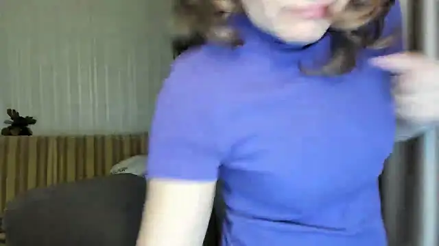 Snapshot of lauraoven chatting on 22, 2, 2025 lauraoven online show from 22, 2, 2025