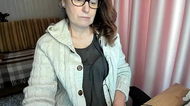 lauraoven online show from 5, 2, 2026