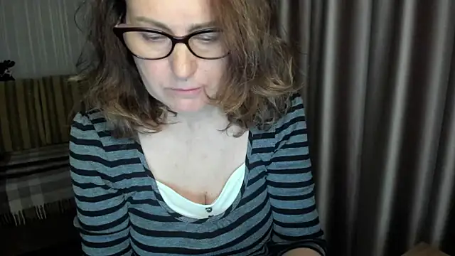 lauraoven online show from 5, 5, 2026