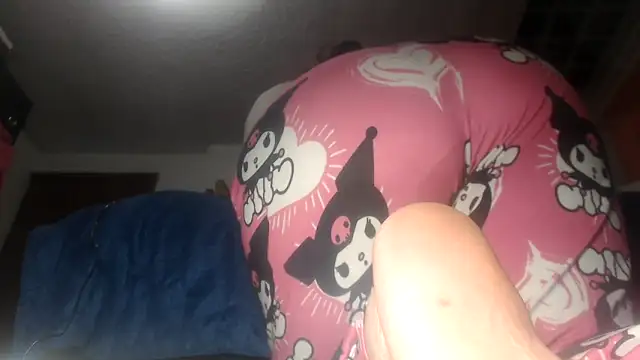 prettyangelsquirt online show from 17, 5, 2026