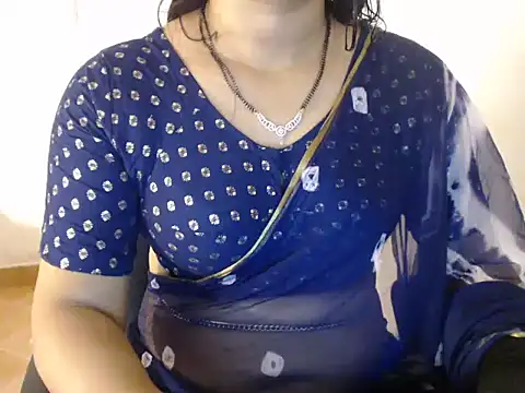 Open Heart Lennon online show from 18, 11, 2025