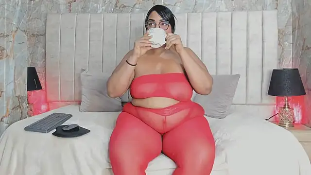 Snapshot of AranzaLatinBlacks chatting on 23, 2, 2025 AranzaLatinBlacks online show from 23, 2, 2025