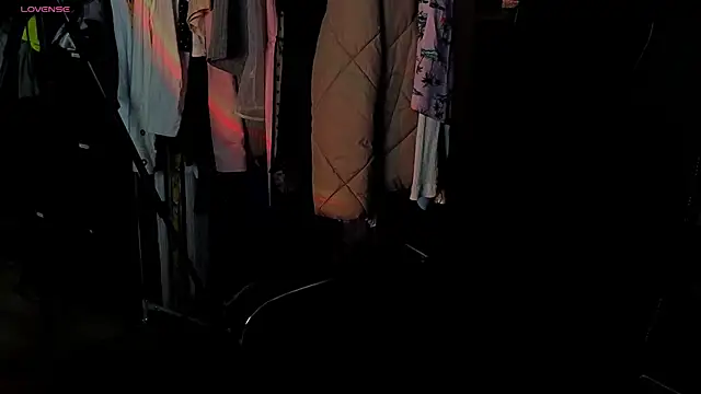 EMMA  CONNOR online show from 12, 10, 2025