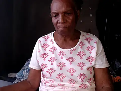 Snapshot of NaughtyGranny chatting on 12, 11, 2025 NaughtyGranny online show from 12, 11, 2025