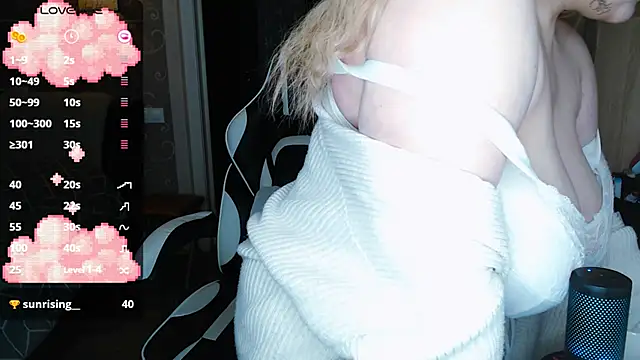 Snapshot of Mini_Mo chatting on 24, 1, 2025 Mini Mo online show from 24, 1, 2025