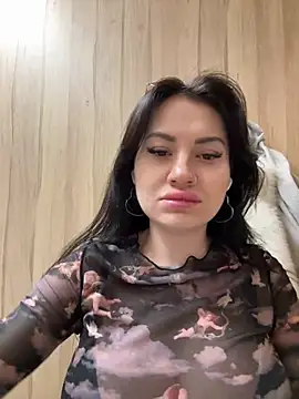 Snapshot of Wet__Bunny chatting on 11, 3, 2025 Wet  Bunny online show from 11, 3, 2025