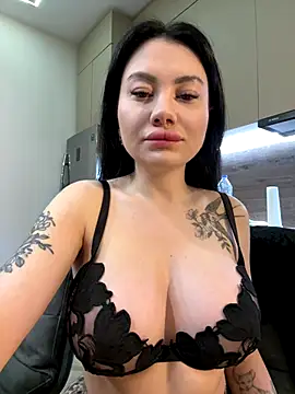 Wet  Bunny online show from 3, 11, 2025