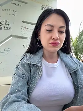 Wet  Bunny online show from 11, 5, 2026