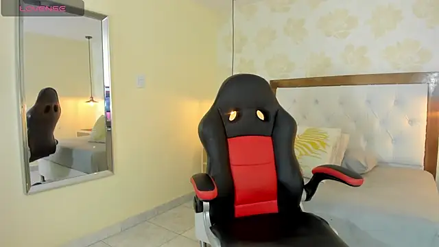 clarisKlein online show from 7, 2, 2026