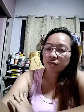 Snapshot of asianwet4u chatting on 28, 2, 2025 asianwet4u online show from 28, 2, 2025