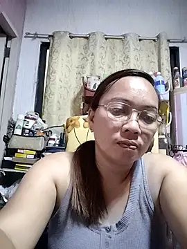 Snapshot of asianwet4u chatting on 2, 3, 2025 asianwet4u online show from 2, 3, 2025