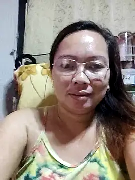 Snapshot of asianwet4u chatting on 2, 3, 2025 asianwet4u online show from 2, 3, 2025