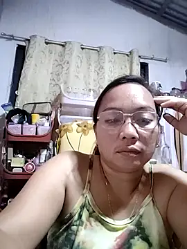 Snapshot of asianwet4u chatting on 12, 3, 2025 asianwet4u online show from 12, 3, 2025