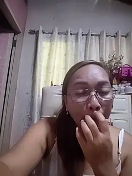 Snapshot of asianwet4u chatting on 25, 9, 2025 asianwet4u online show from 25, 9, 2025