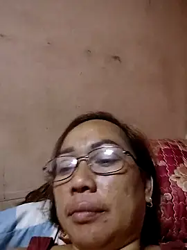 Snapshot of asianwet4u chatting on 19, 10, 2025 asianwet4u online show from 19, 10, 2025