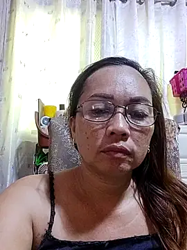 Snapshot of asianwet4u chatting on 20, 10, 2025 asianwet4u online show from 20, 10, 2025