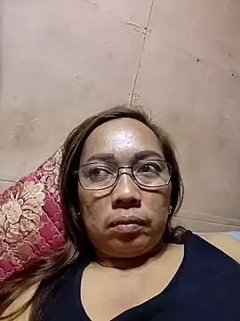 Snapshot of asianwet4u chatting on 21, 10, 2025 asianwet4u online show from 21, 10, 2025