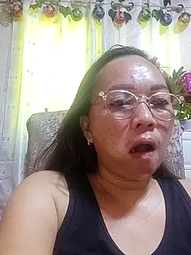 Snapshot of asianwet4u chatting on 4, 11, 2025 asianwet4u online show from 4, 11, 2025