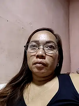 Snapshot of asianwet4u chatting on 17, 11, 2025 asianwet4u online show from 17, 11, 2025