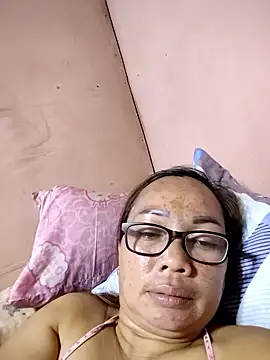 Snapshot of asianwet4u chatting on 7, 1, 2026 asianwet4u online show from 7, 1, 2026