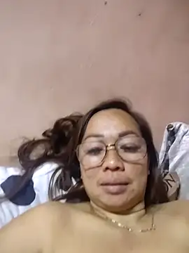 Snapshot of asianwet4u chatting on 2, 7, 2026 asianwet4u online show from 2, 7, 2026