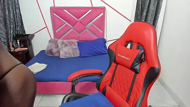 stNatashaBrunette online show from 15, 10, 2025