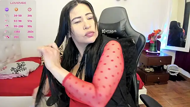 esmeralda milf online show from 9, 11, 2025