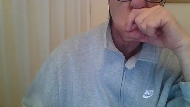 ANONIMO7735 online show from 4, 2, 2026