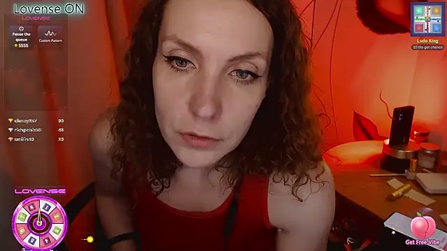 JohansonKatie online show from 26, 2, 2025