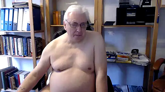 SchwanzhureXXL online show from 25, 2, 2025