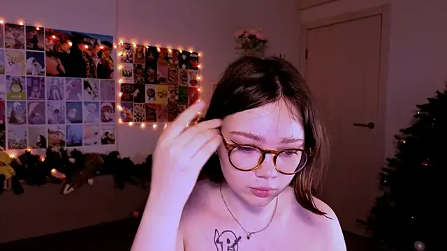 MilenaSaint online show from 9, 1, 2025