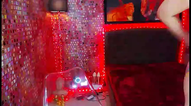 KylieMaxwellCaulfield TS online show from 8, 3, 2025