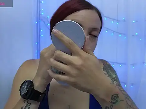 Snapshot of ninaa_fox chatting on 28, 3, 2026 ninaa fox online show from 28, 3, 2026