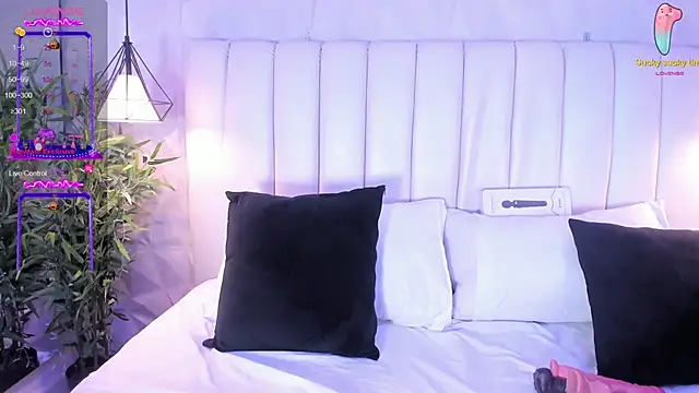 naughty flower18 online show from 21, 12, 2024