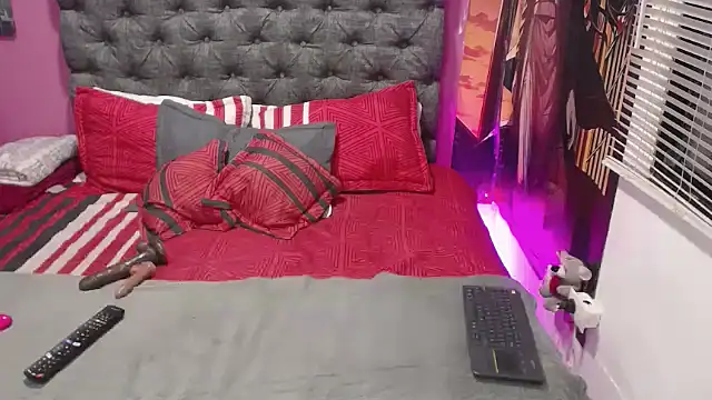 Snapshot of JEENEVIEVE chatting on 2, 3, 2026 JEENEVIEVE online show from 2, 3, 2026