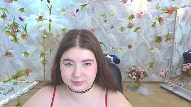 NicoleFoxery online show from 18, 5, 2026